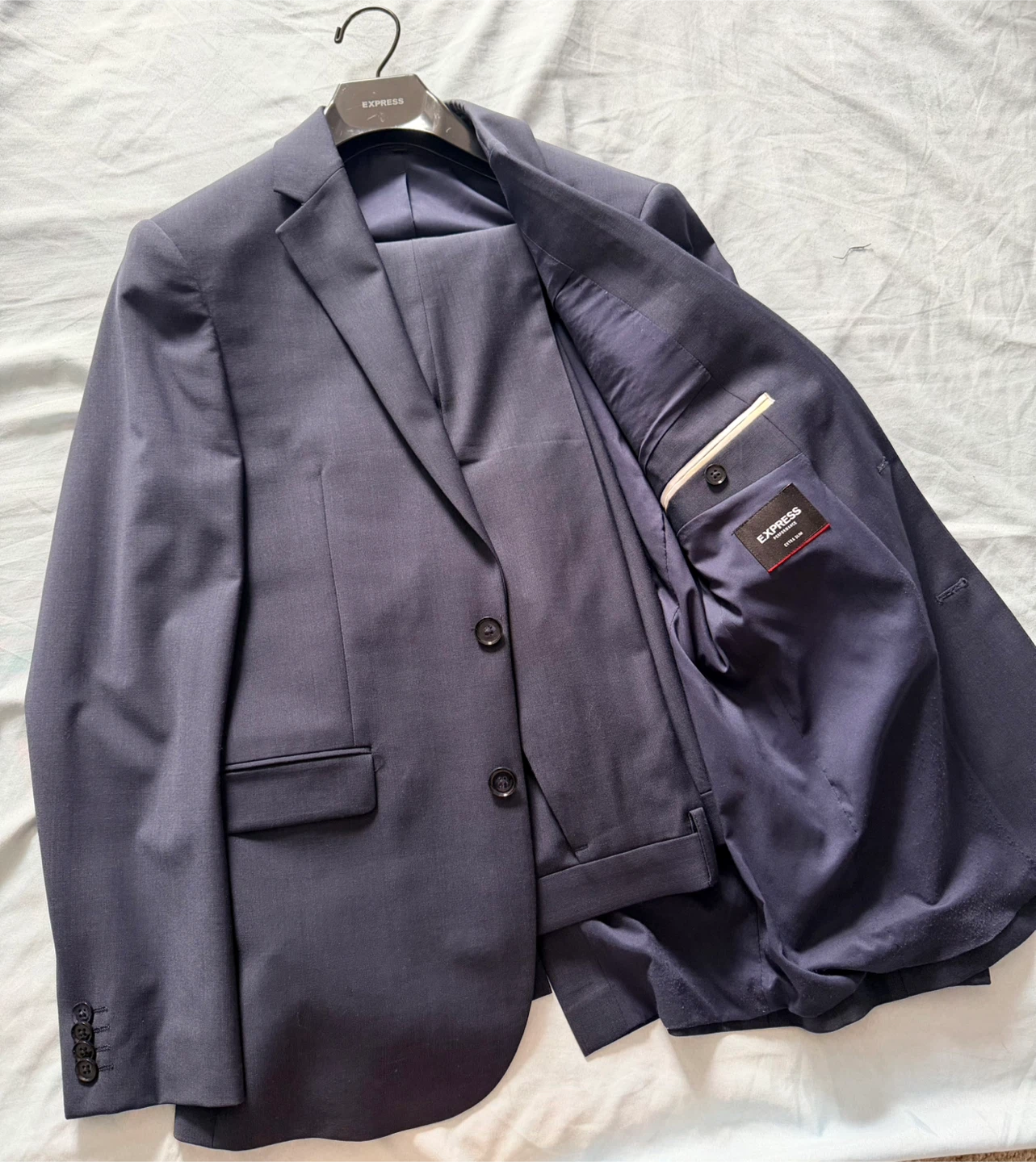 Express Performance Extra Slim Suit
