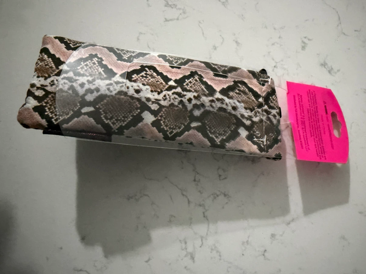 Betsey Johnson Eyeglasses with Snakeskin Pattern Case - photo 4