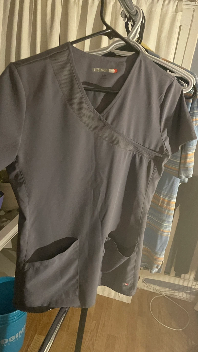 LITE Tech Scrub Top