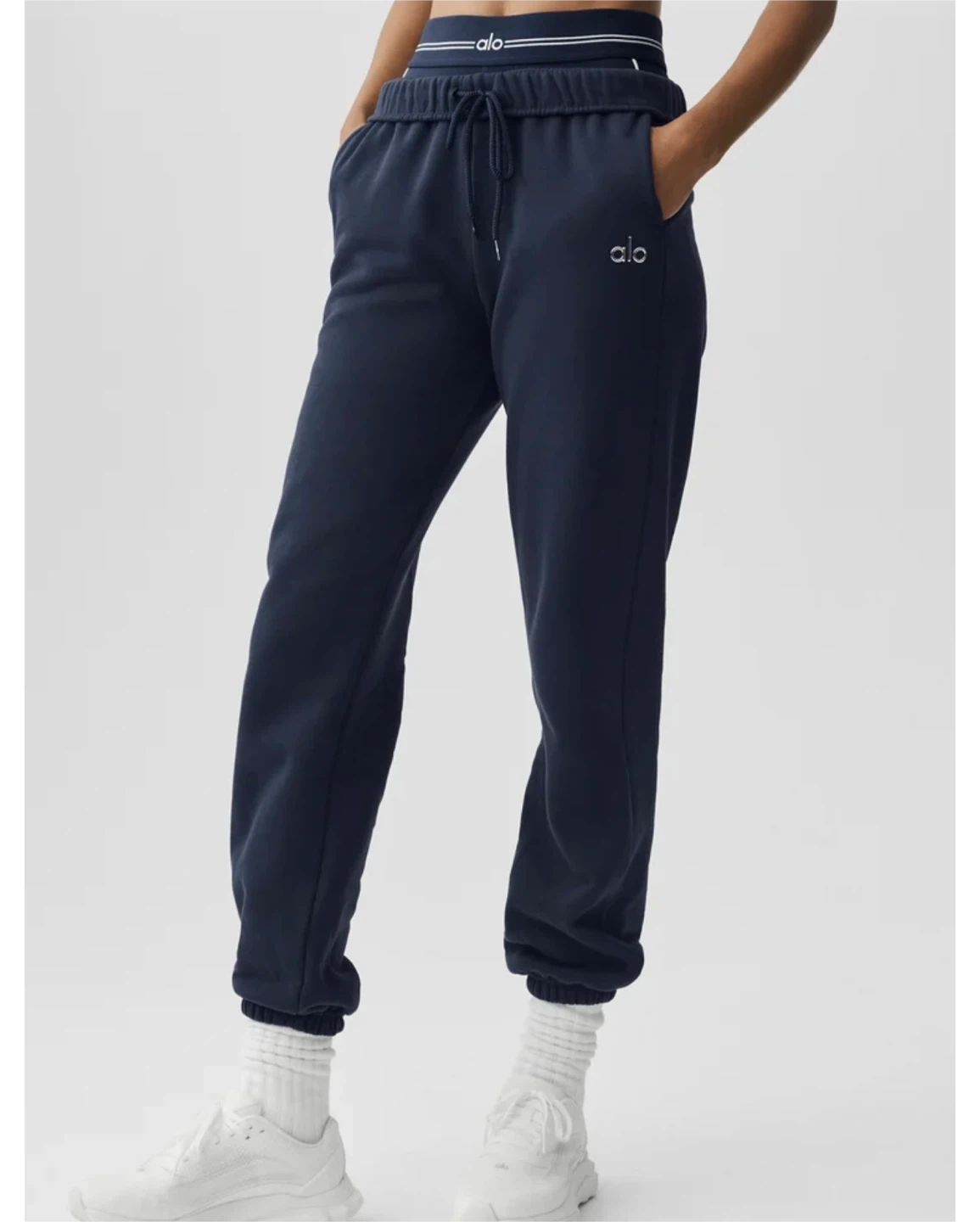 Alo Yoga Accolade Sweatpants