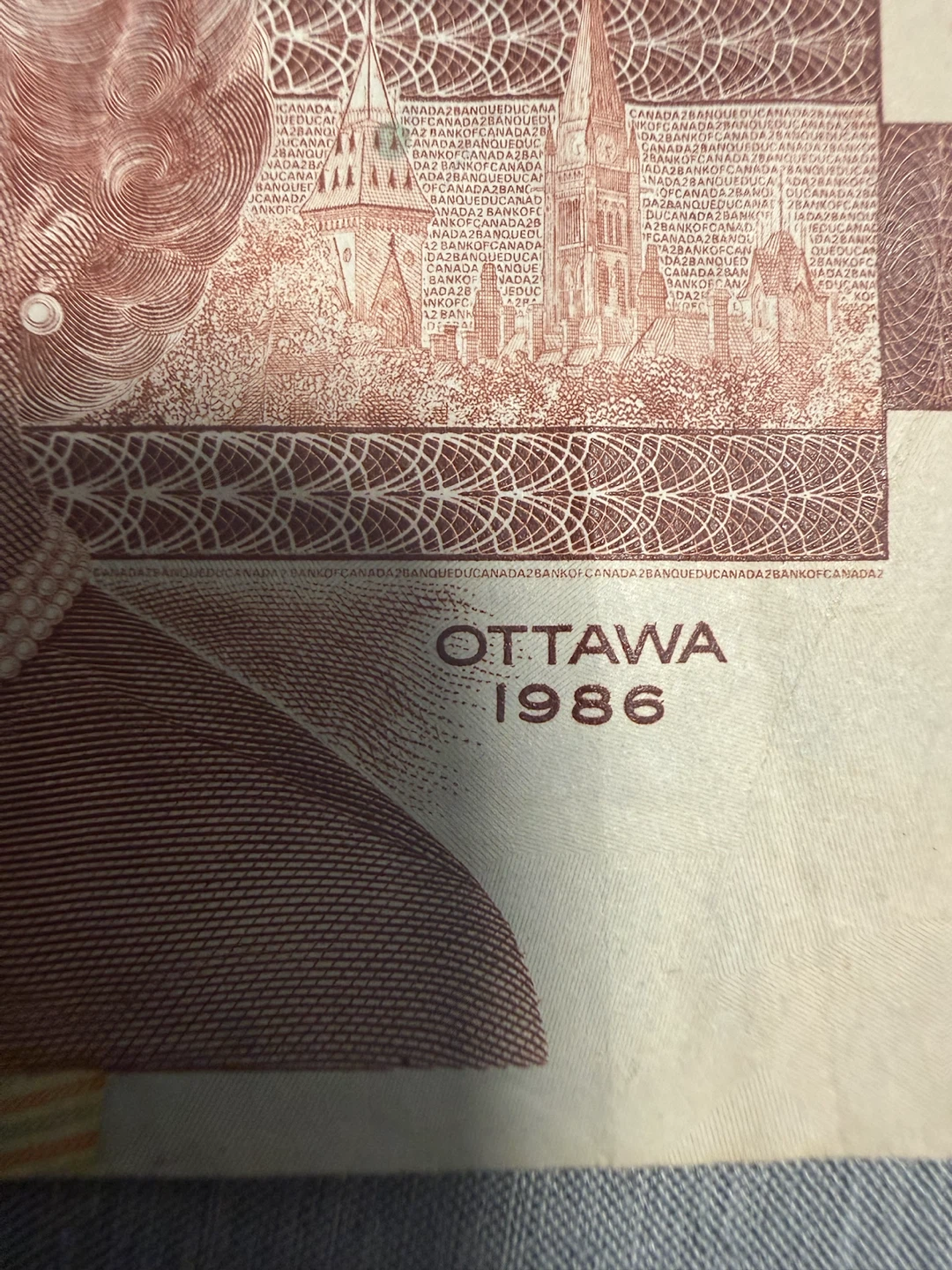 Vintage 1986 Canadian Two Dollar Bill - photo 3