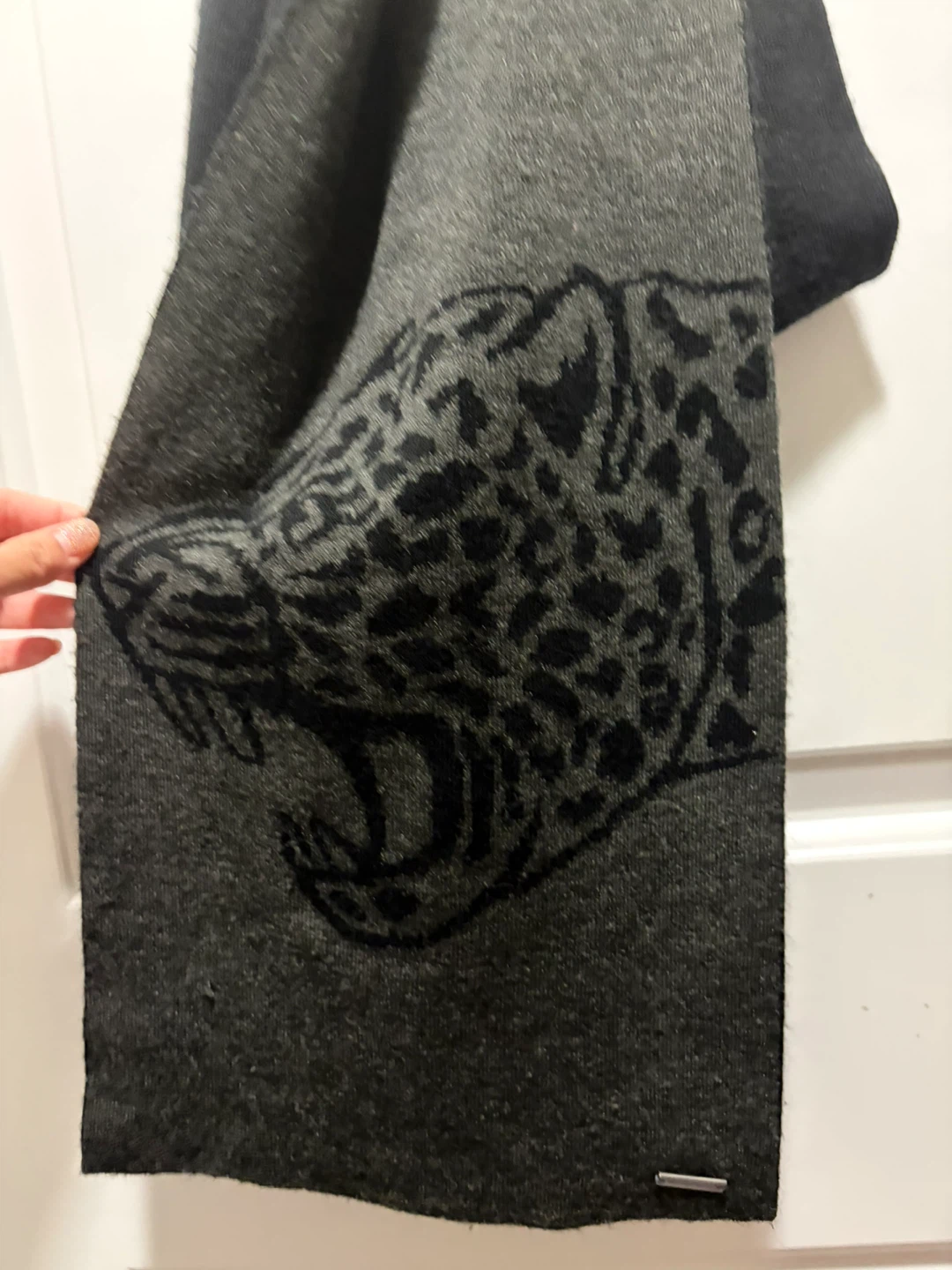 Michael Kors Leopard Pattern Scarf - photo 2