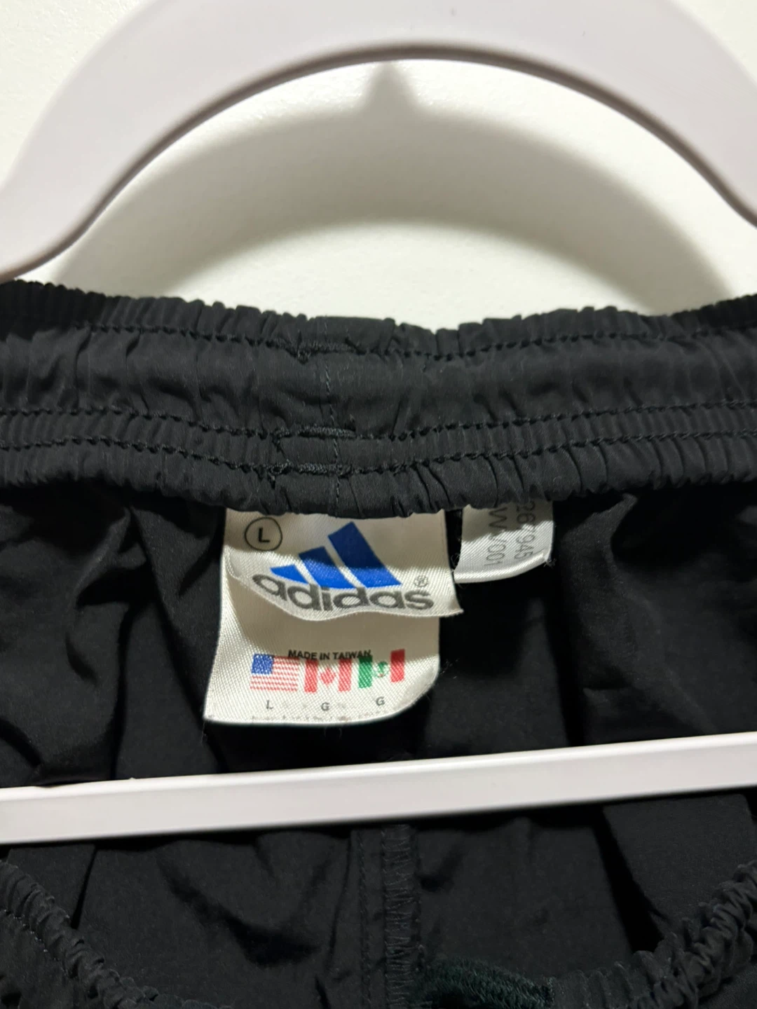 Adidas Black Shorts - photo 2