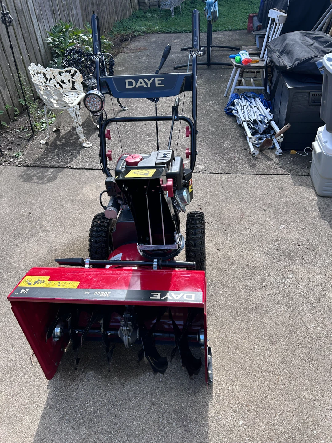 Daye 24 inch 208cc Snow Blower - photo 2