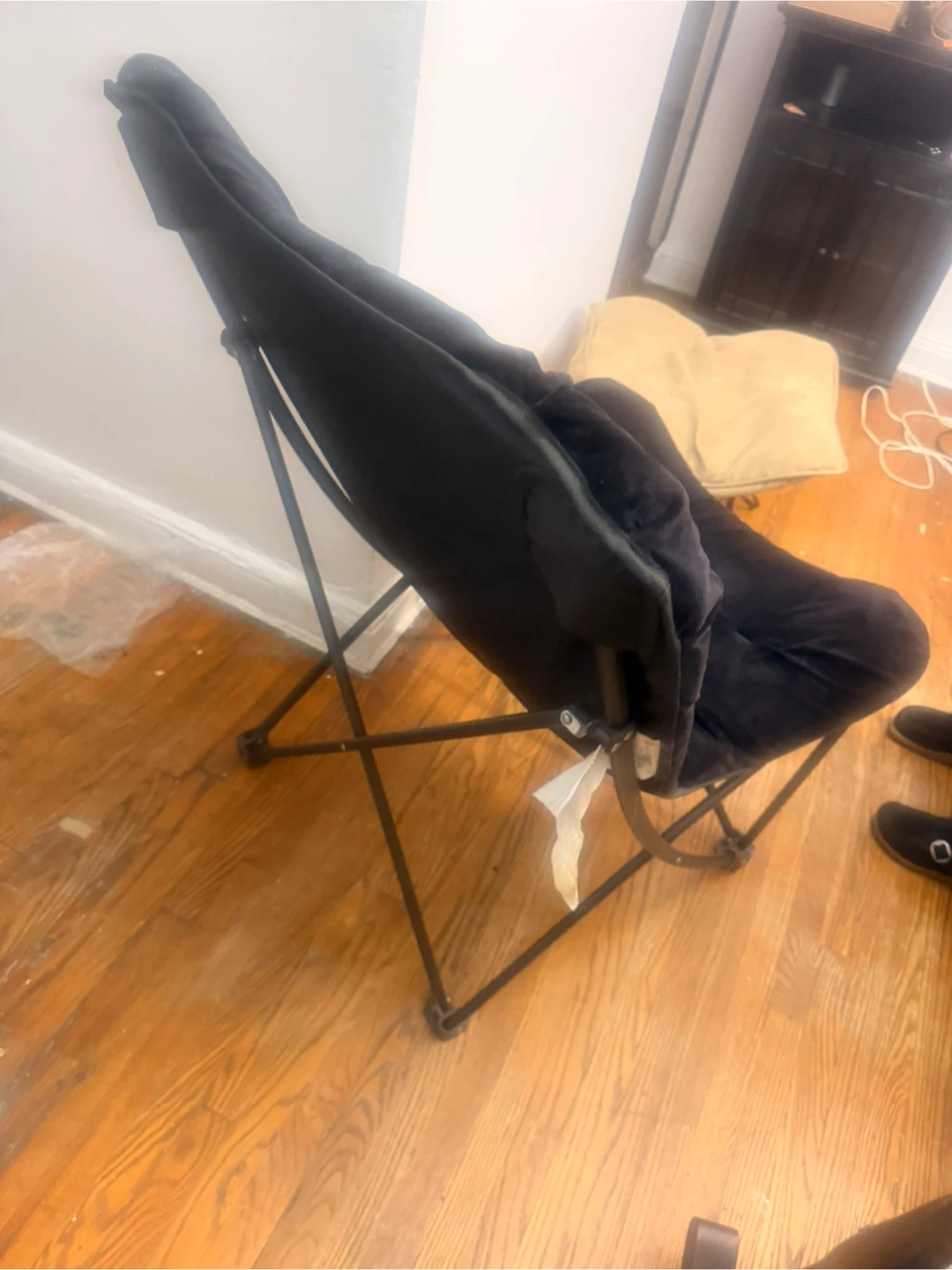 Black Velvet Folding Saucer Chair