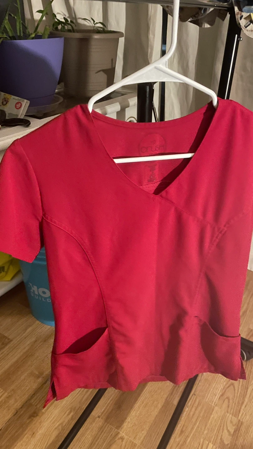 Crush Scrub Top