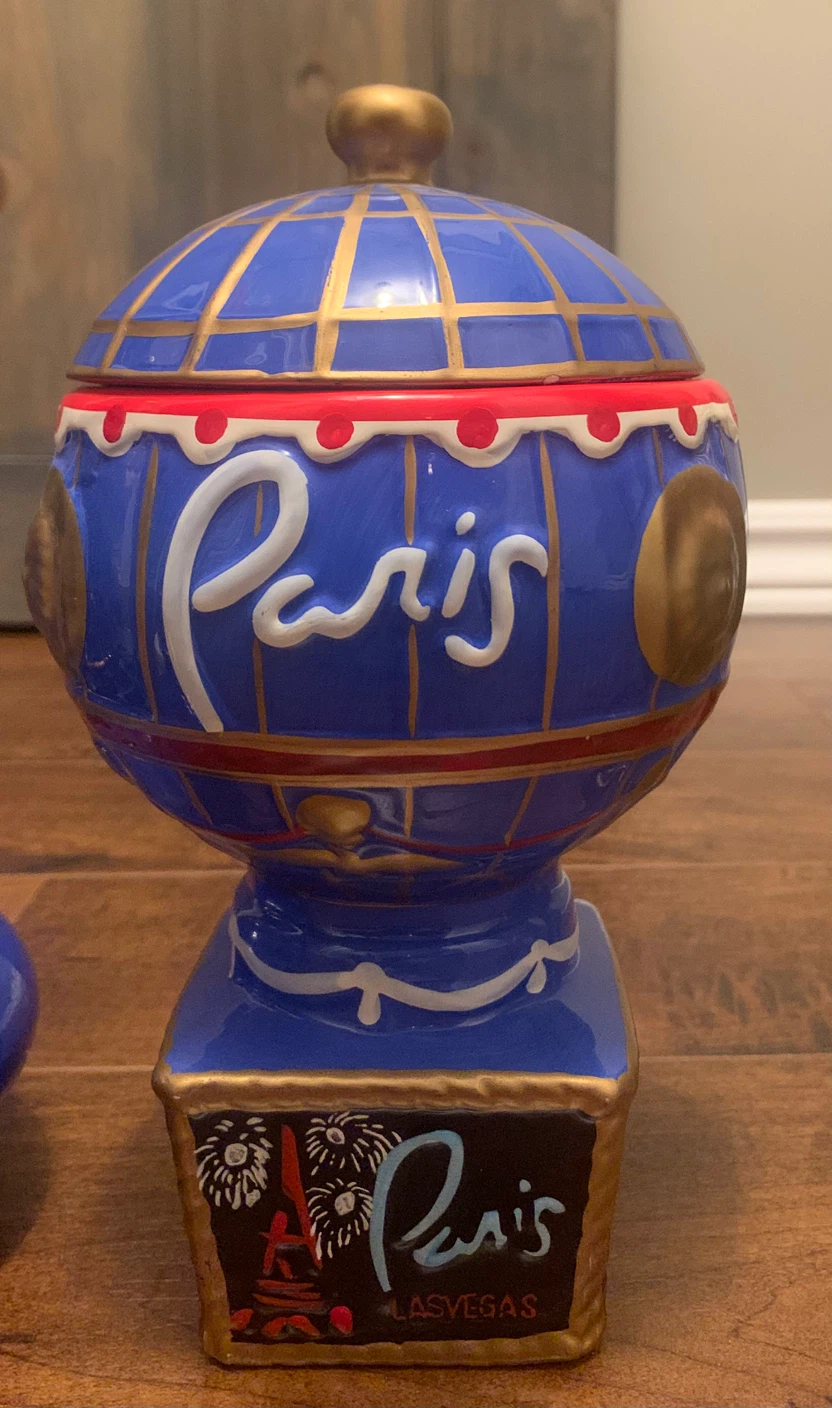 Drink Glasses-Las Vegas Themed Hotel - photo 5