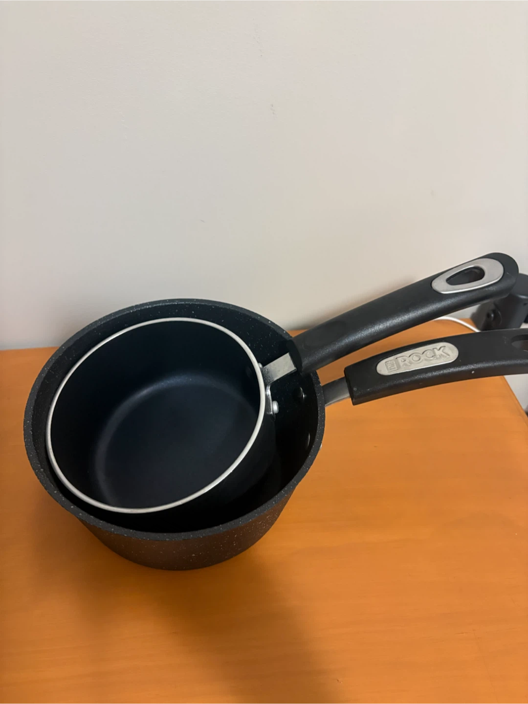 Two Saucepan Set with lids