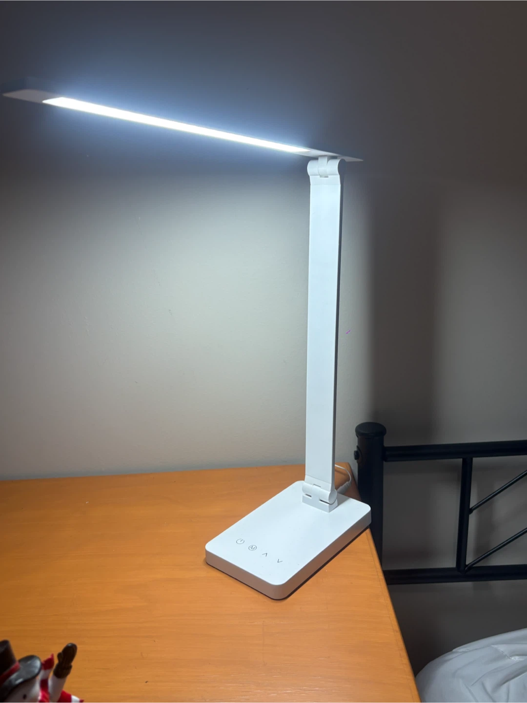 White LED Desk Lamp