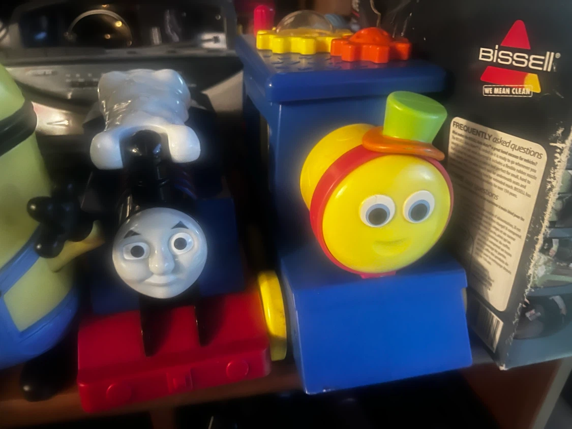 Assorted Children's Toys Bundle - photo 3