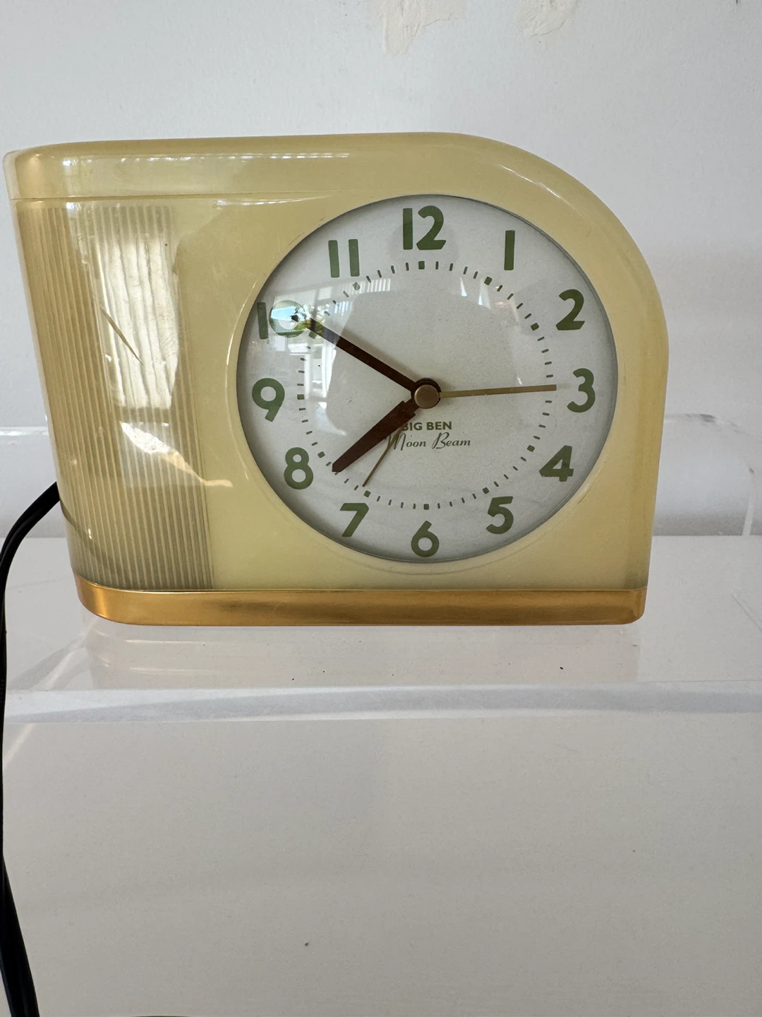 Vintage Big Ben Moon Beam Alarm Clock - photo 3