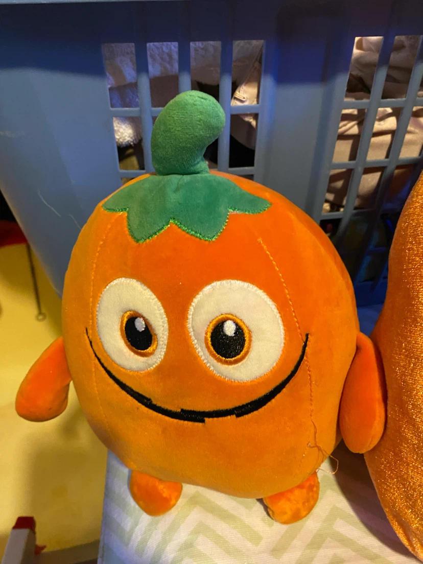 Set of three pumpkin plush toys - photo 3