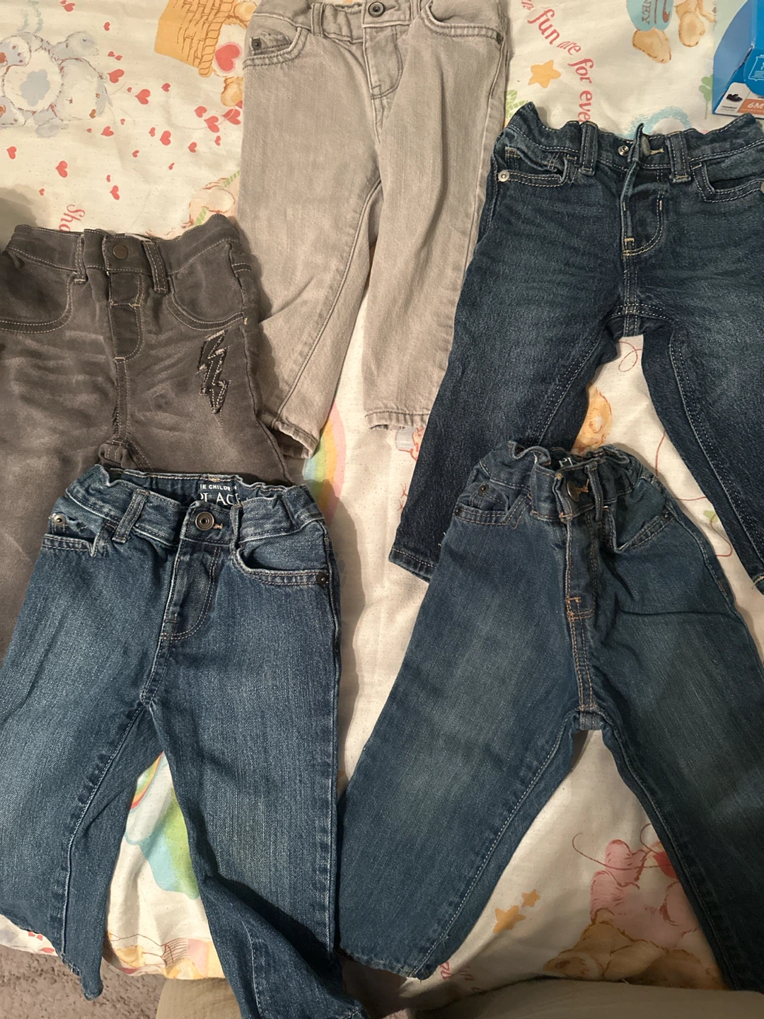 Lot of 5 Pairs of Toddler Jeans