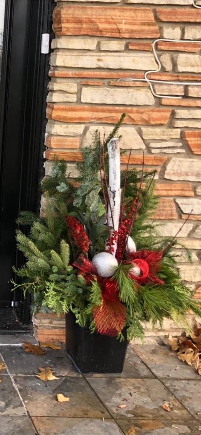Christmas Holiday Planter Arrangement