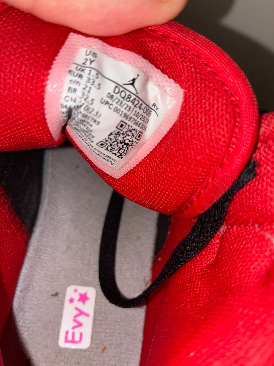 Jordan 1 Mid Sneakers Black/Grey/Red Size 2Y - photo 5