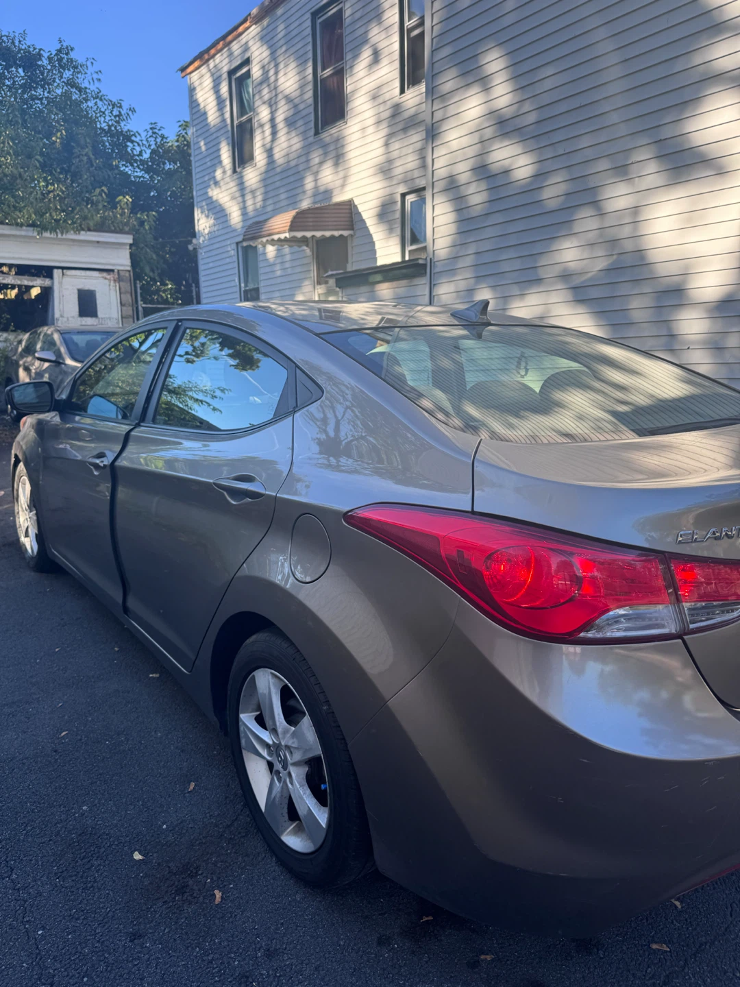 2013 Hyundai Elantra Sedan - photo 4