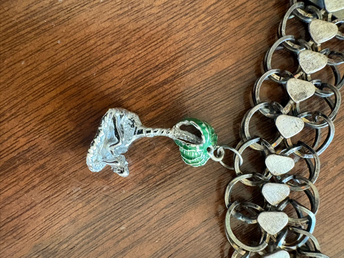 Vintage silver tone charm bracelet - photo 2
