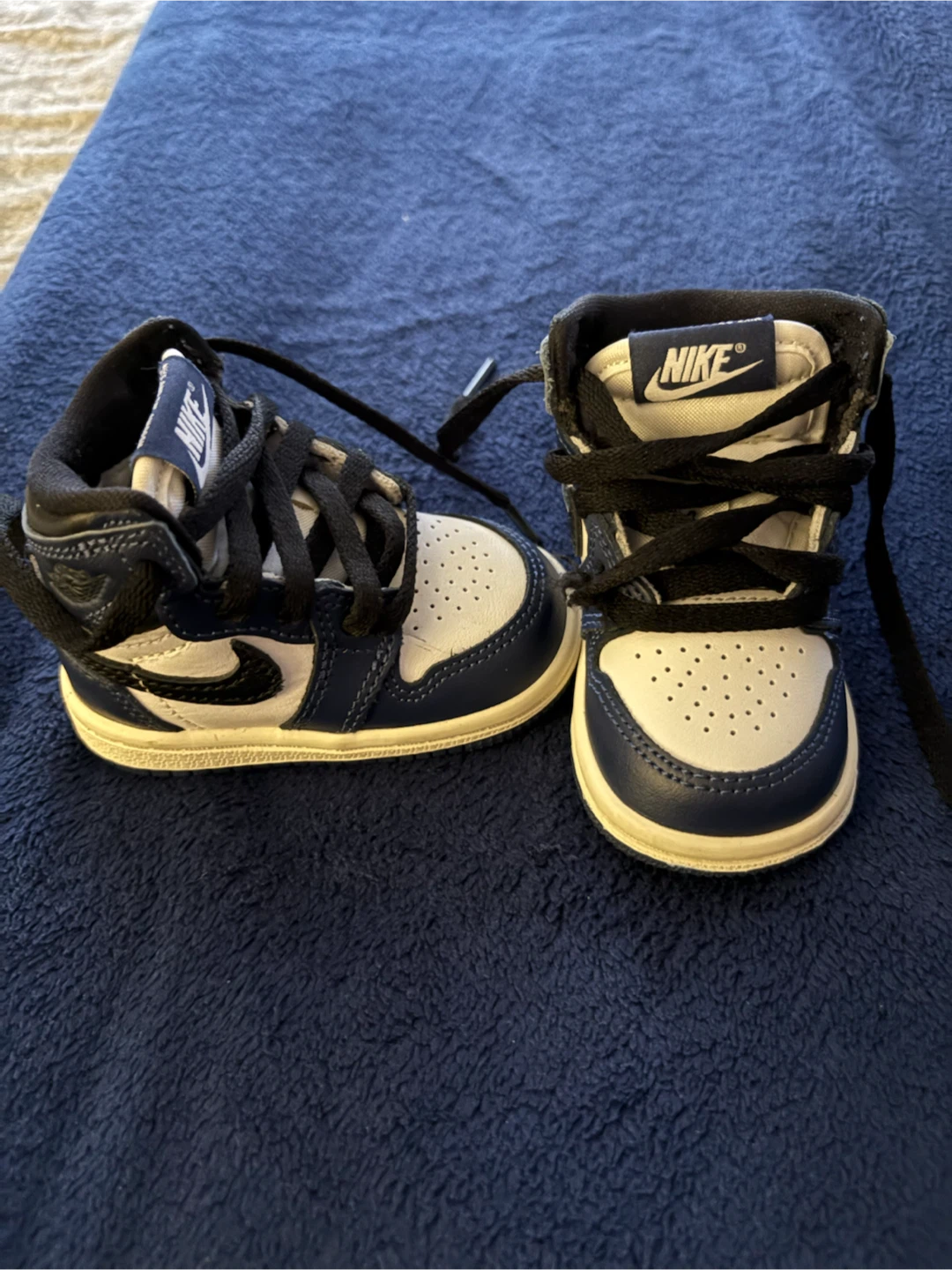 Nike Air Jordan 1 Toddler Shoes - photo 2