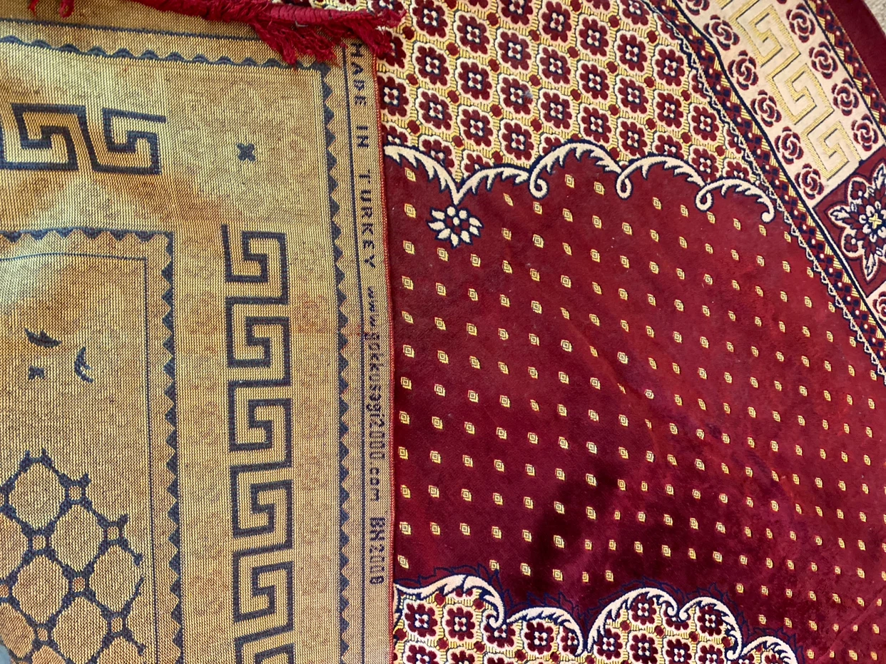 Red and Gold Turkish Area Rug - photo 4