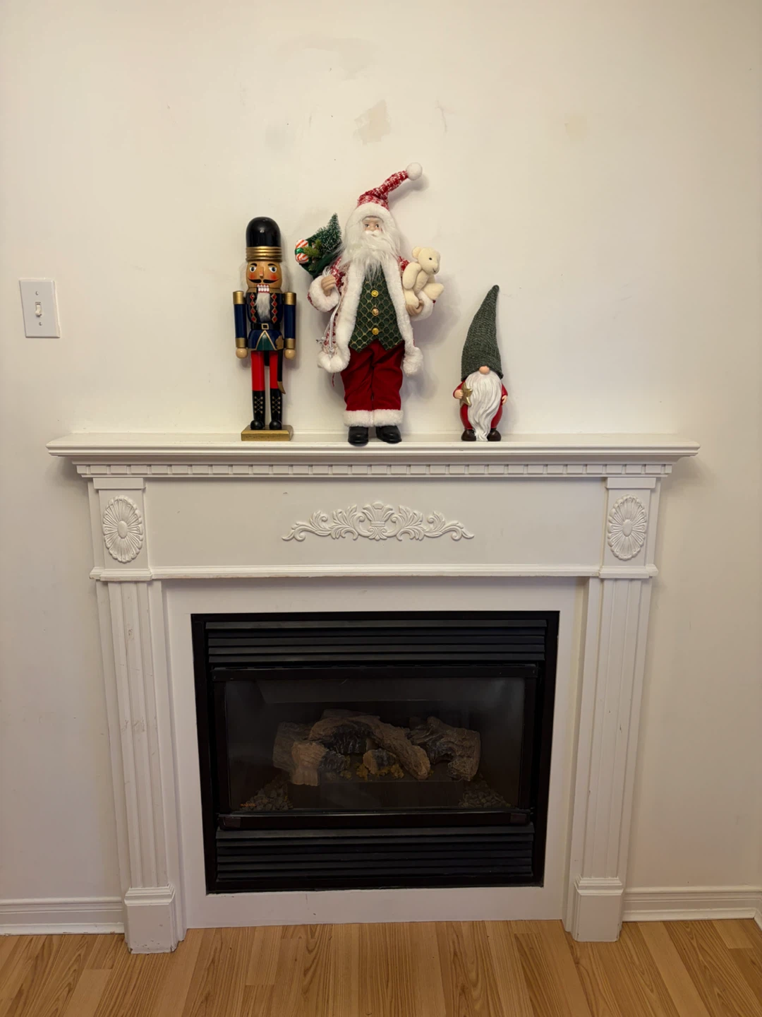 Decorative holiday Figures