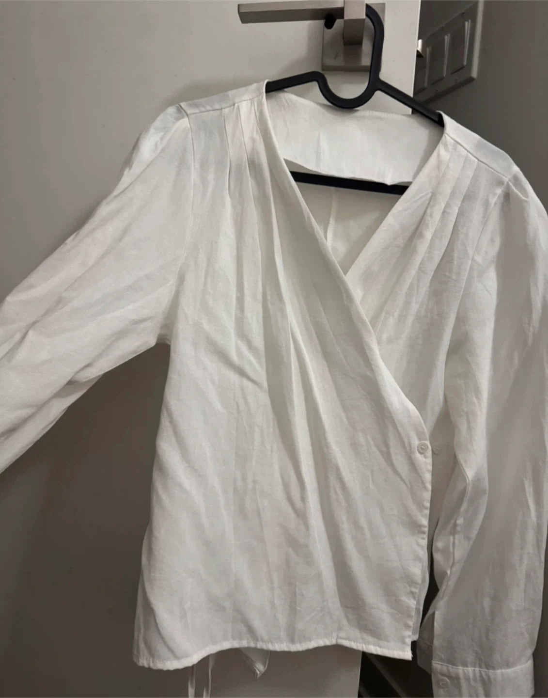 White Long Sleeve Wrap Blouse - photo 2