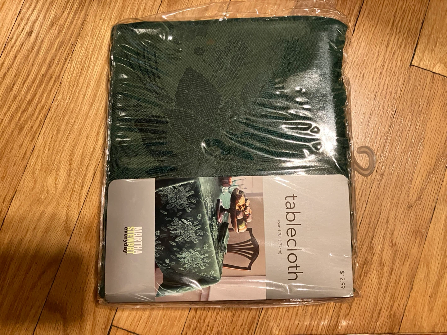 Martha Stewart Everyday Round Tablecloths - photo 2