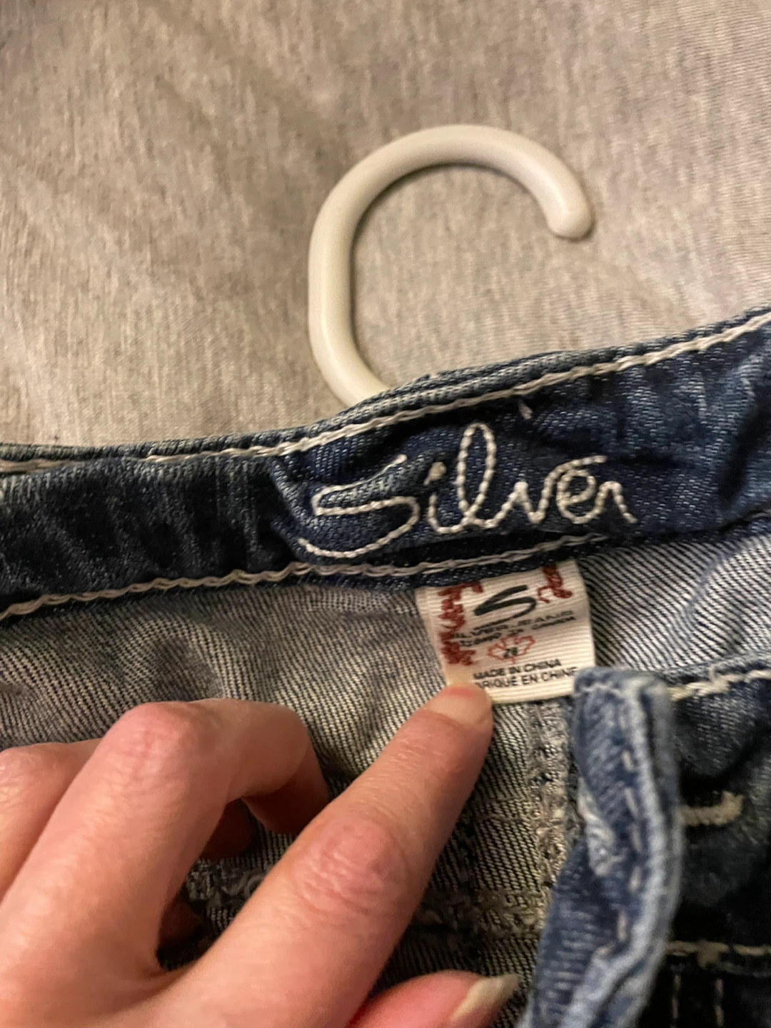 Silver Jeans Co. Frances Bootcut Jeans W26 L33 - photo 3