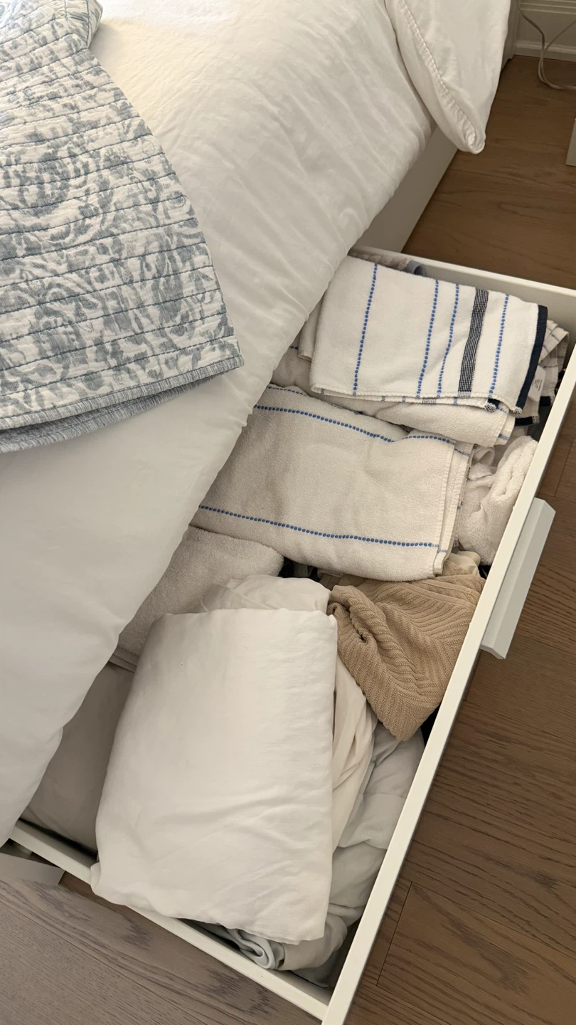 White storage bed frame - photo 4