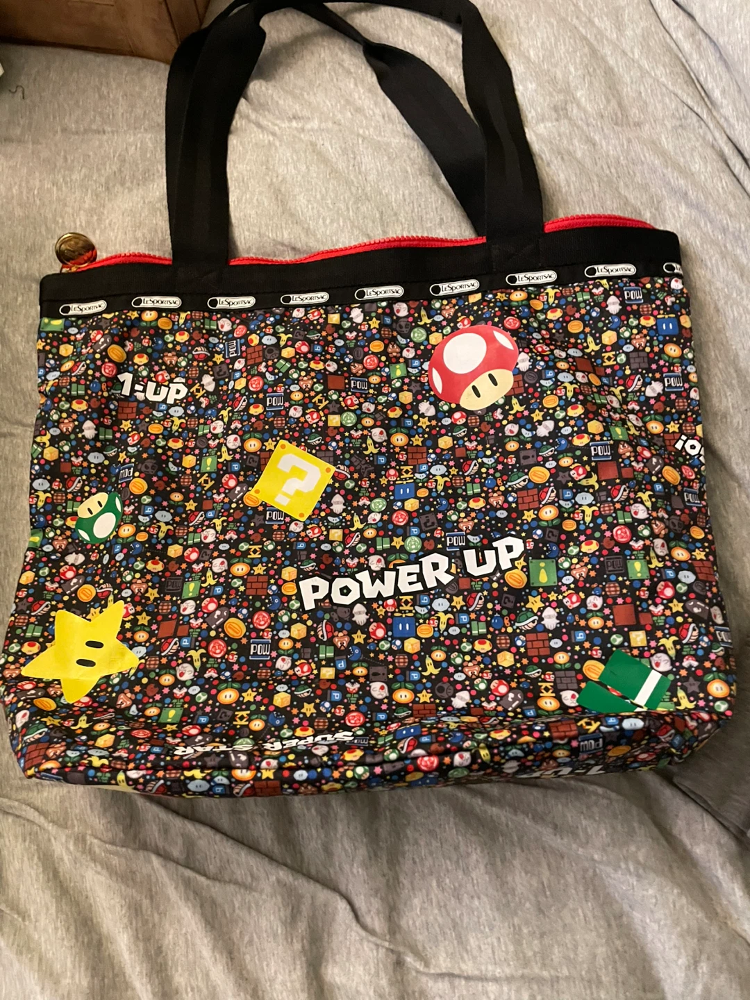 LeSportsac Nintendo Super Mario Tote Bag - photo 4