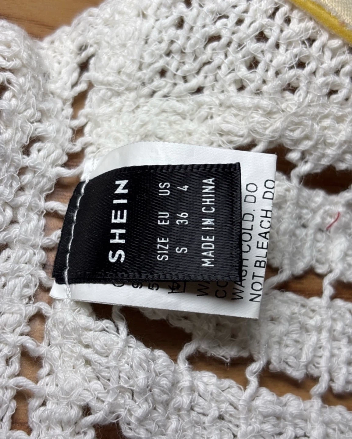 SHEIN Crochet Halter Top szS - photo 3