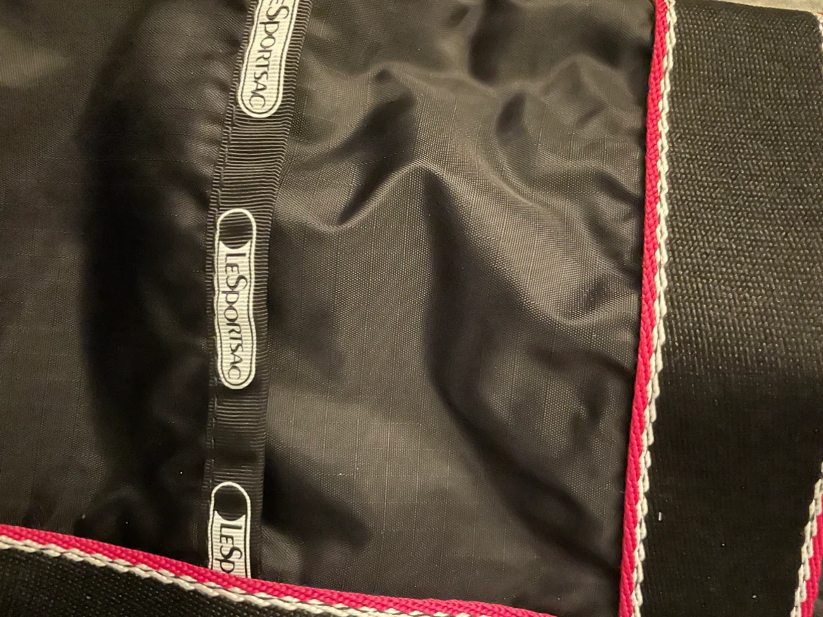 LeSportsac Black and Pink Tote Bag - photo 2