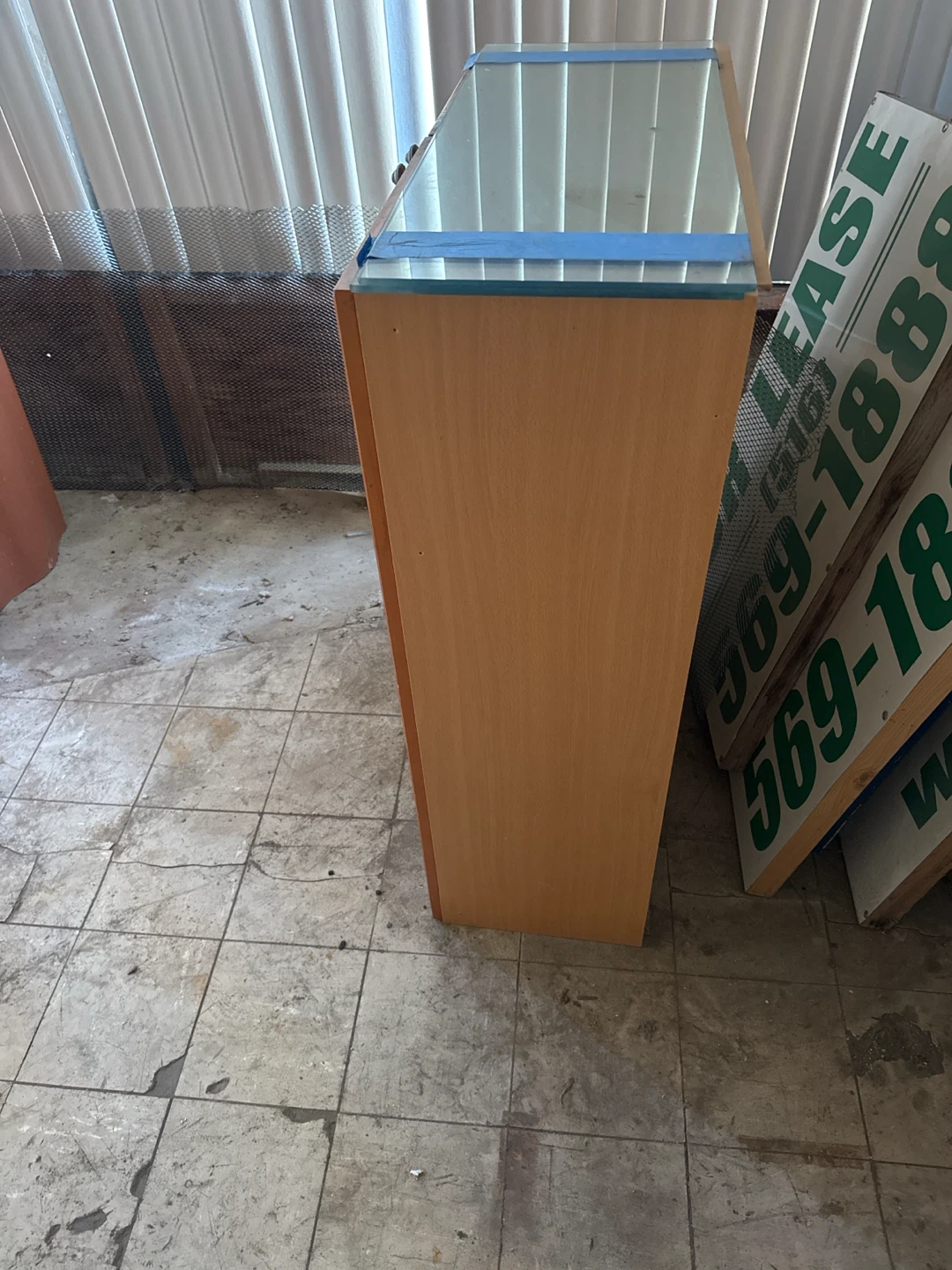 Wooden Display Cabinet with Glass Doors - photo 3