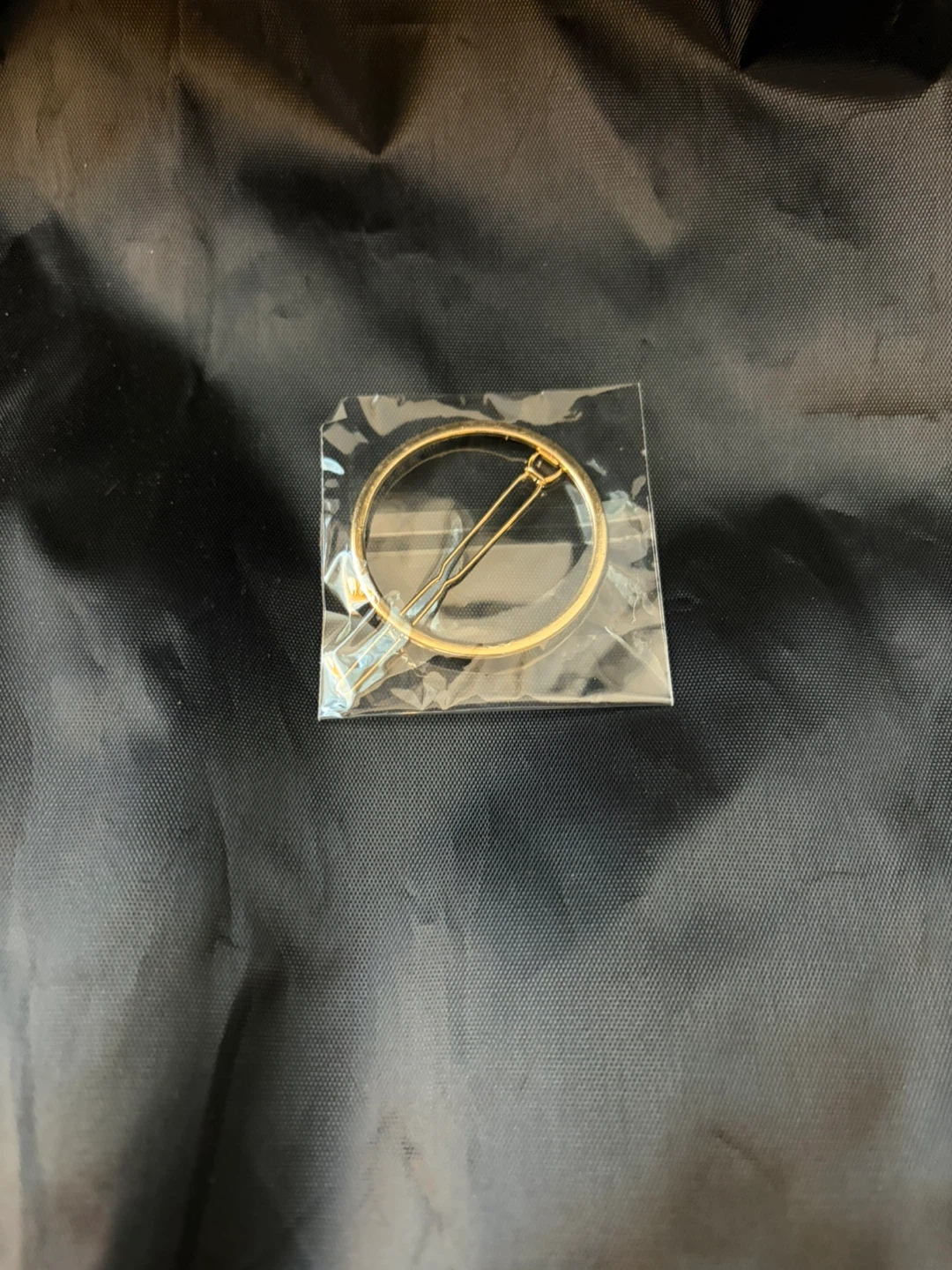 Gold-Tone Circular Hair Clip - photo 3
