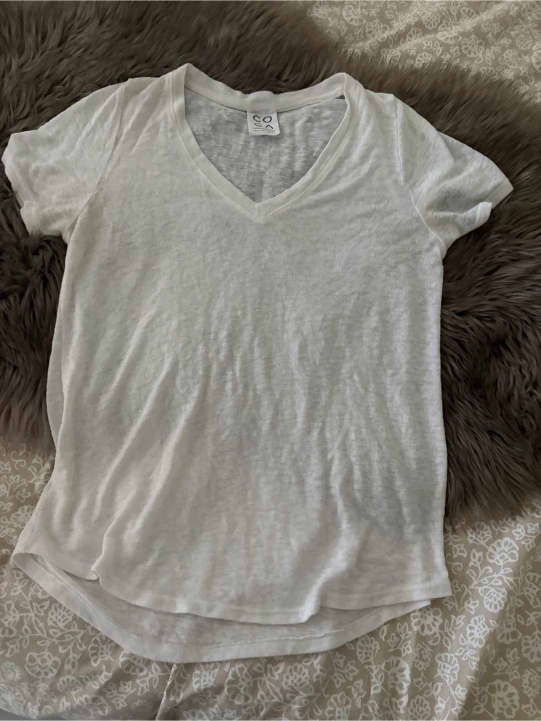 White V-neck T-shirt lightweight size small