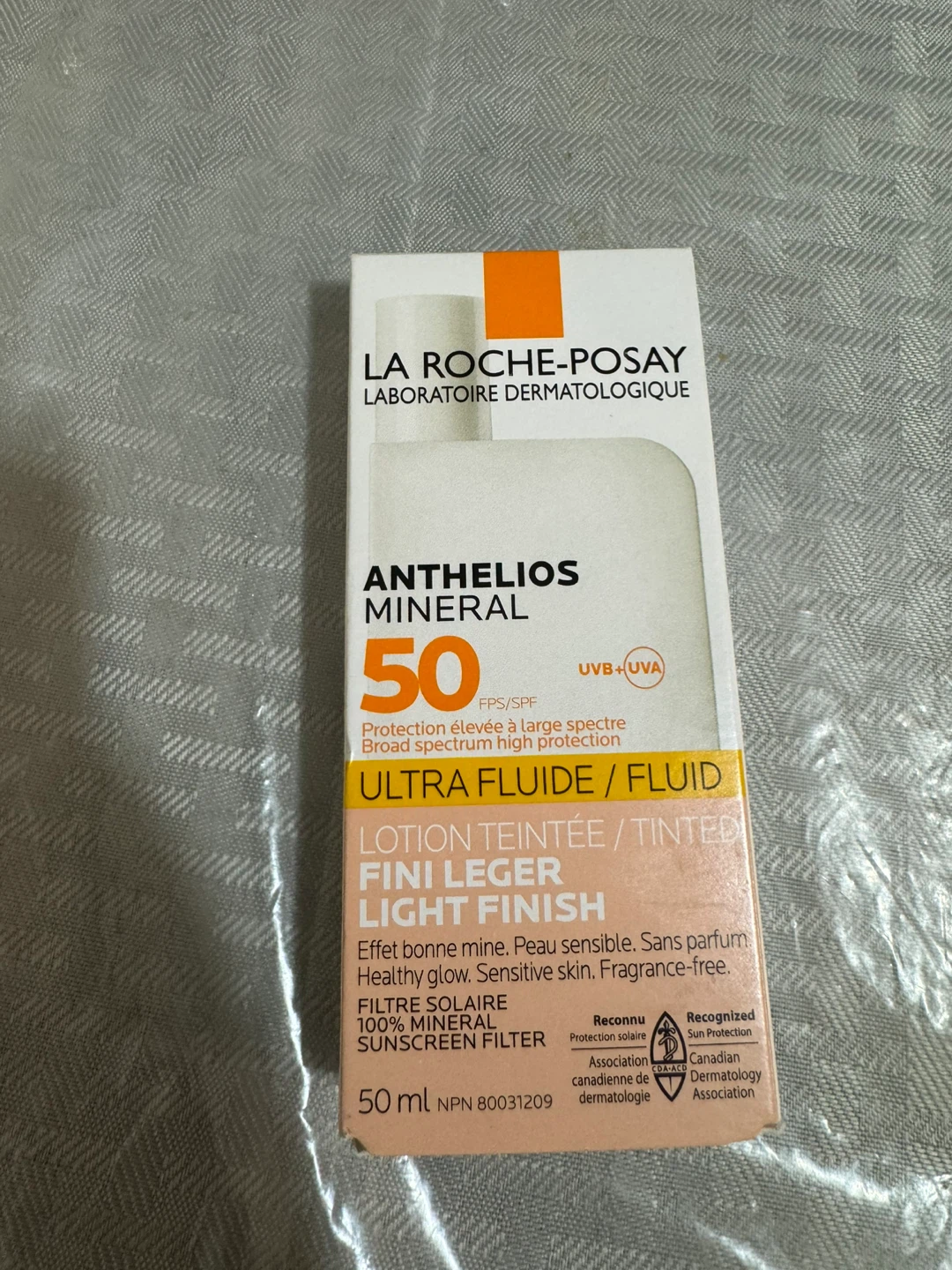 La Roche-Posay Anthelios Mineral SPF 50 Tinted Fluid