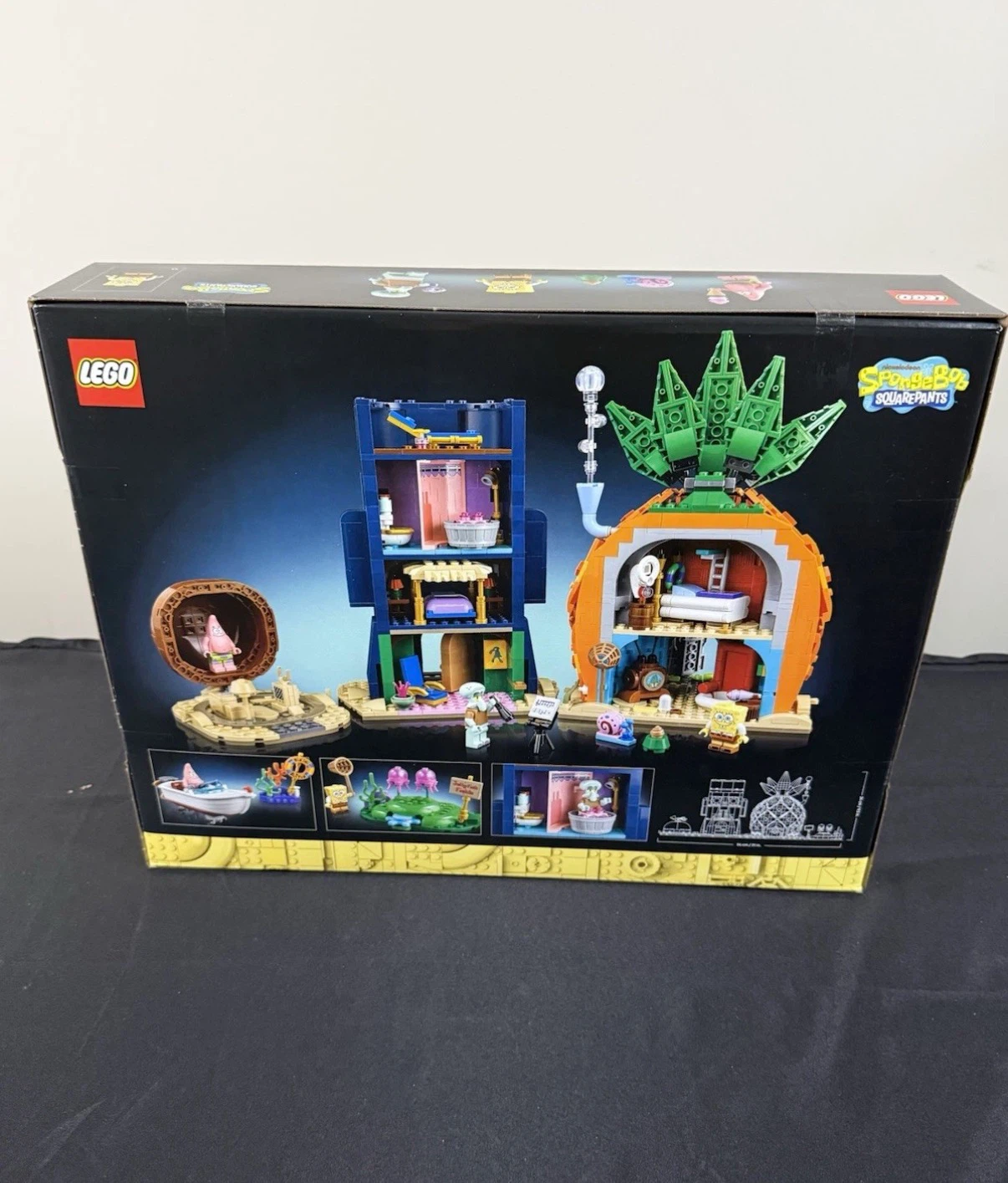 LEGO Icons SpongeBob SquarePants Bikini Bottom Set - photo 2