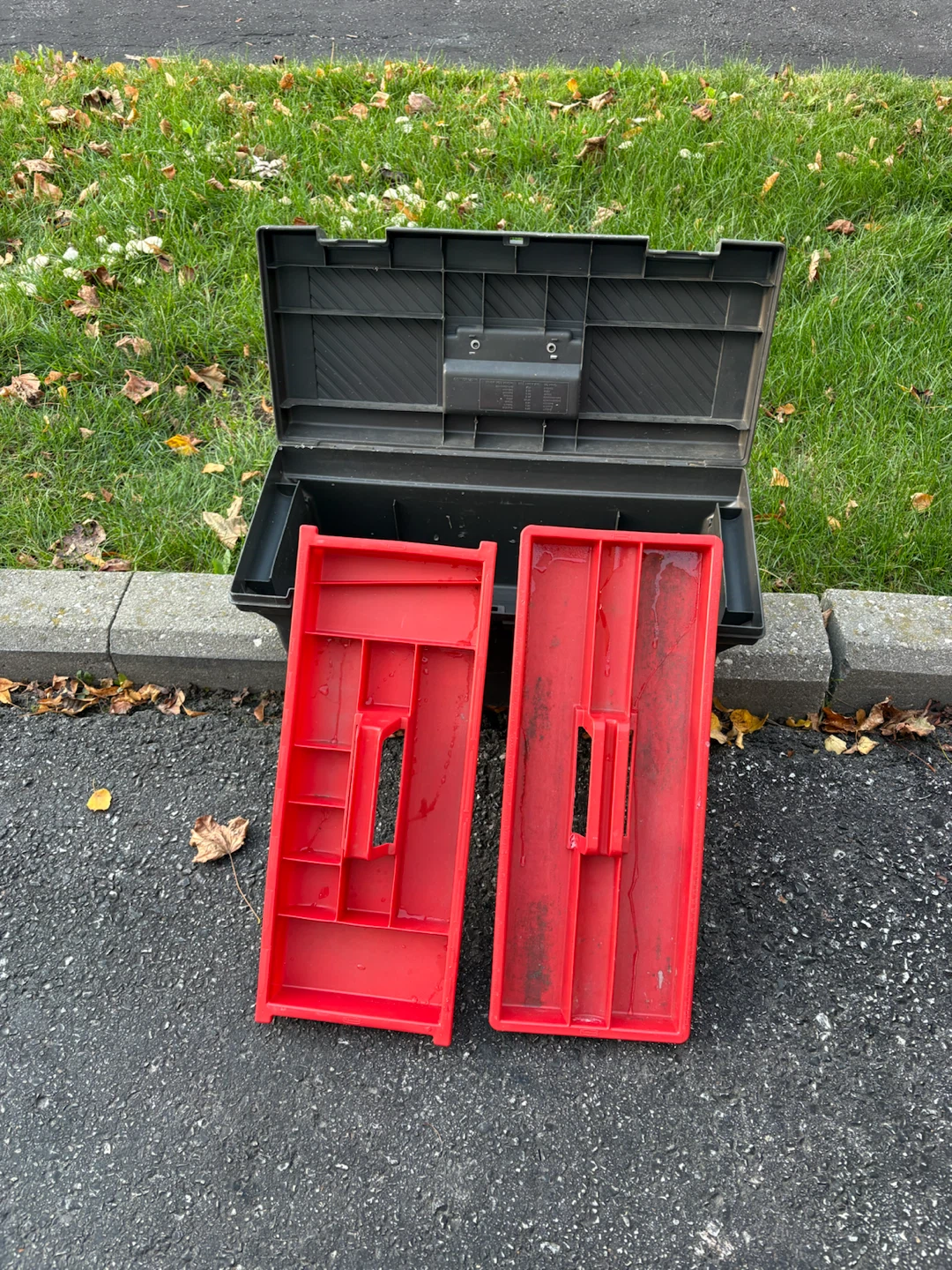 Rubbermaid Tool Boxes - photo 3