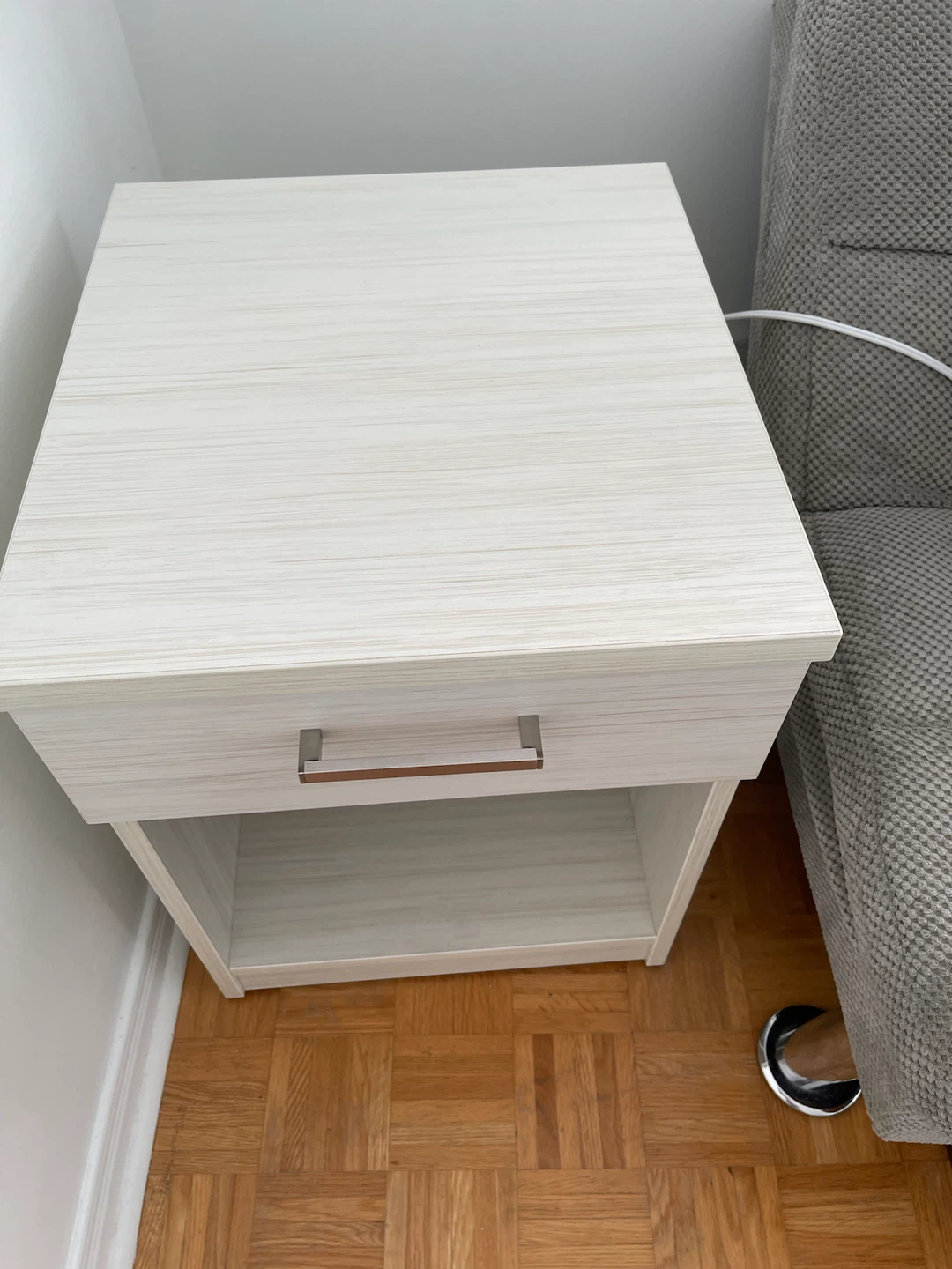 Modern Light Wood Grain Bedside Table - photo 3