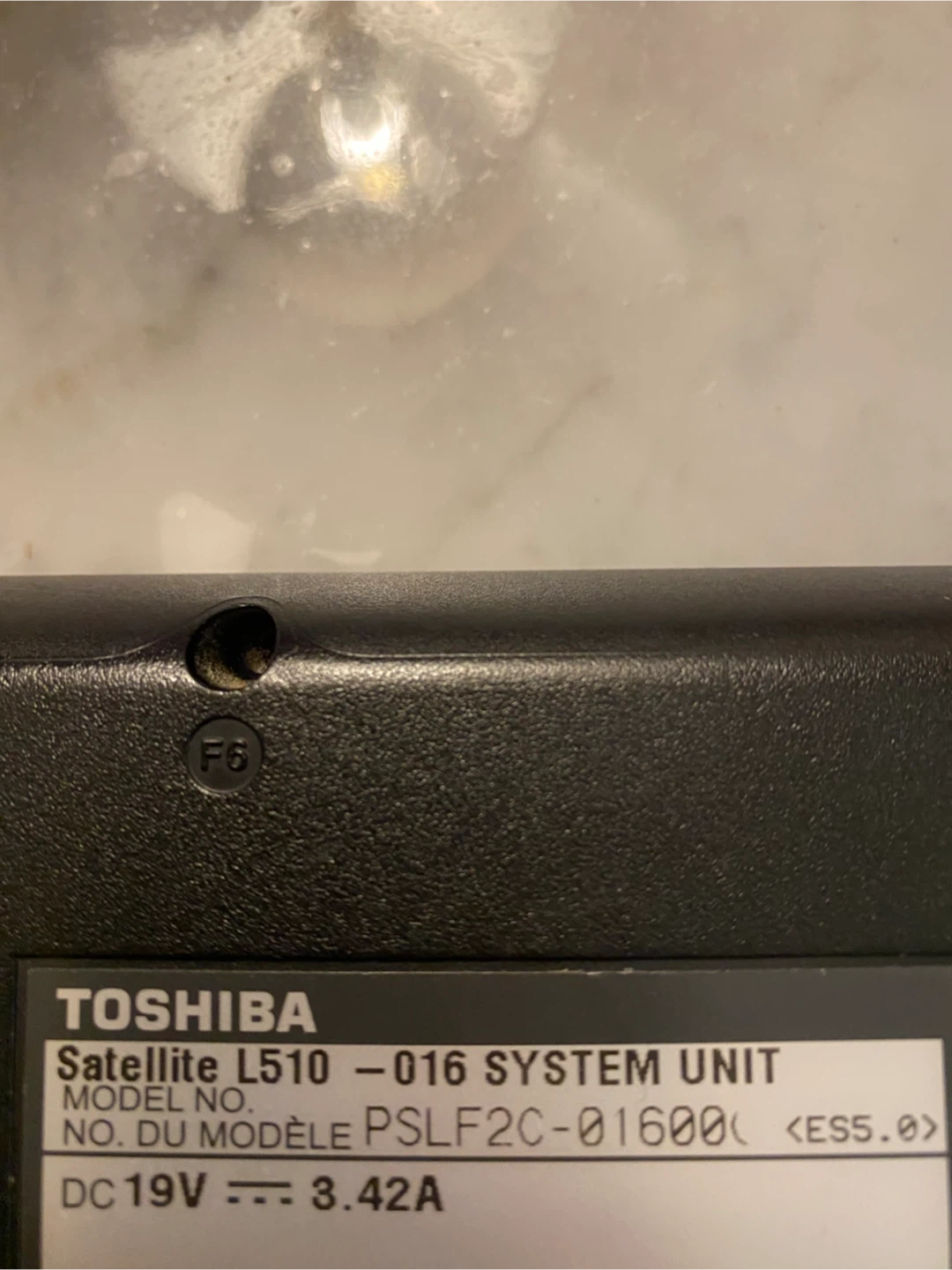 Toshiba Satellite L510 Laptop - photo 4