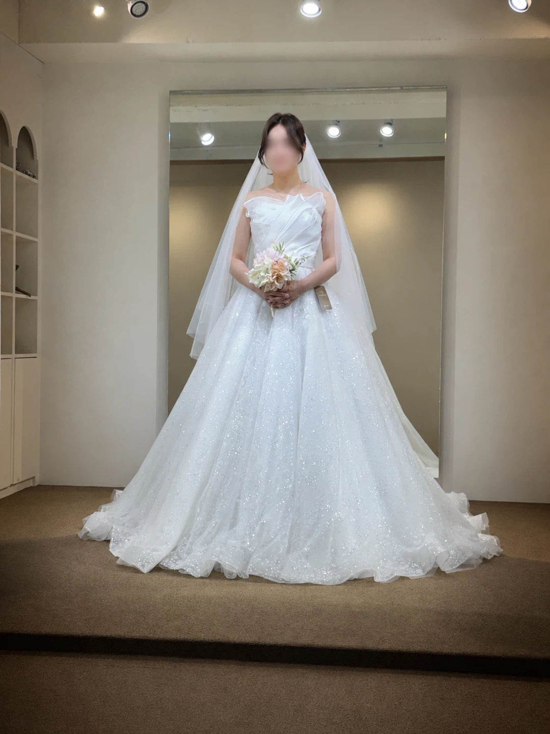 Beaded Korean wedding dress