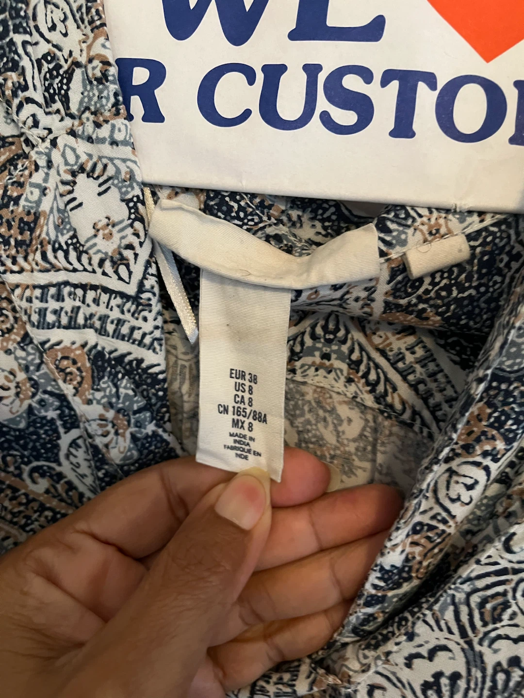 H&M Patterned Long-Sleeve Button-Down Shirt - photo 3