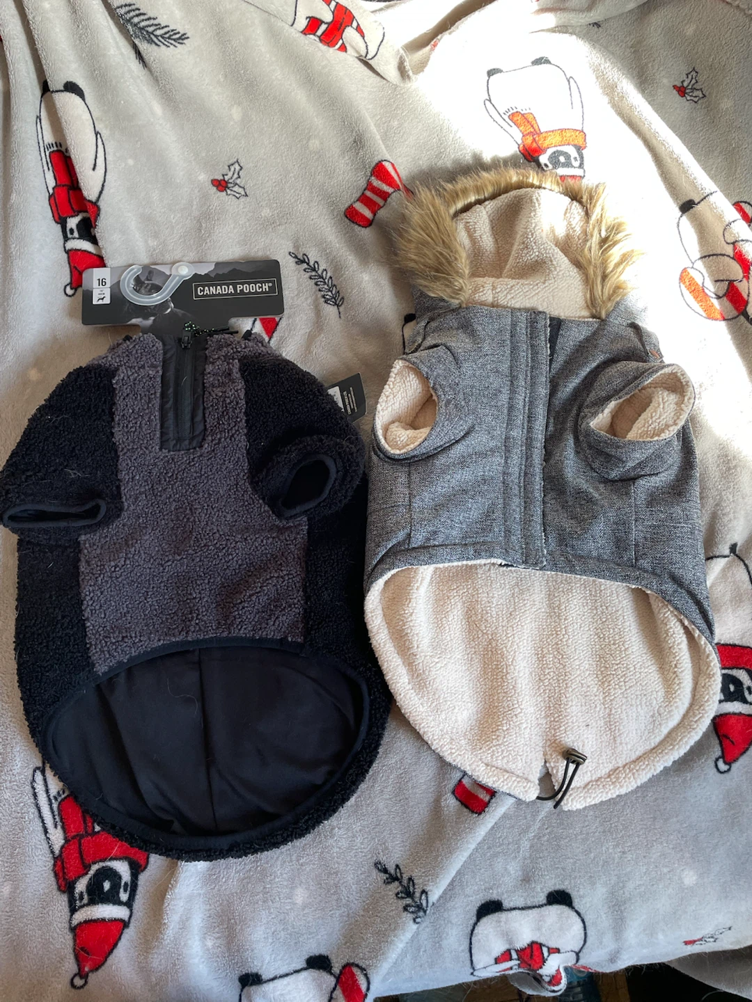 16” (17-25lbs) Canada Pooch Winter Dog Coat & Sweater Set - photo 2