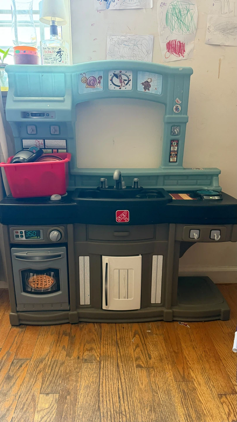 Step2 Play Kitchen