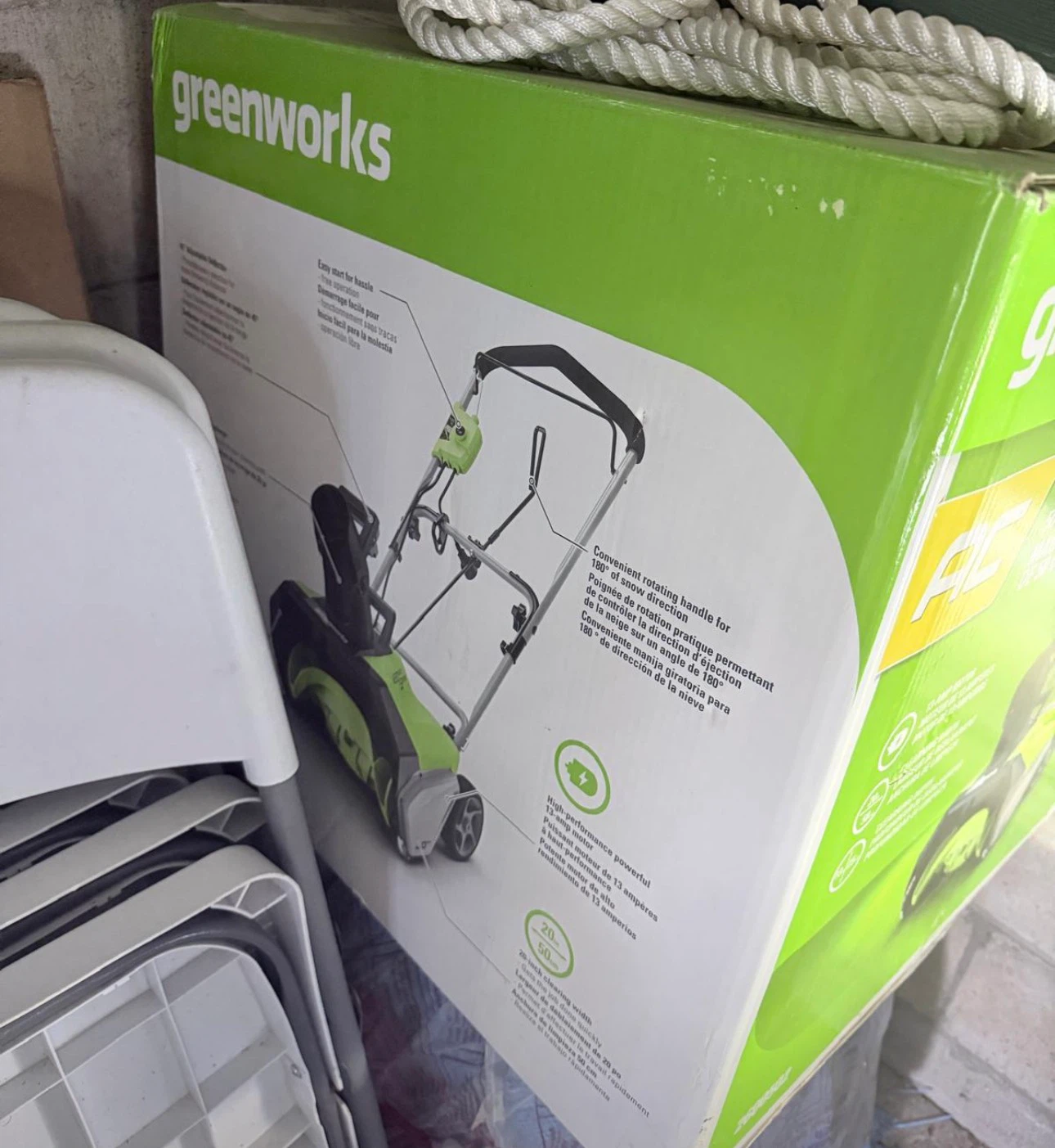 Greenworks 20-inch 13A Electric Snow Thrower - photo 2