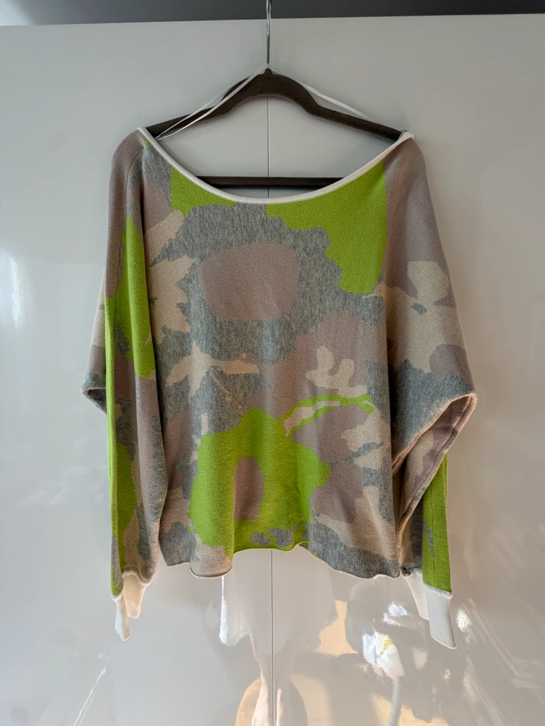 NWT: XS Floral Pattern Knit Sweater