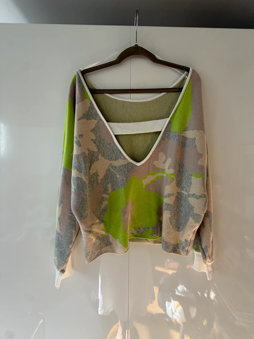 NWT: XS Floral Pattern Knit Sweater - photo 2
