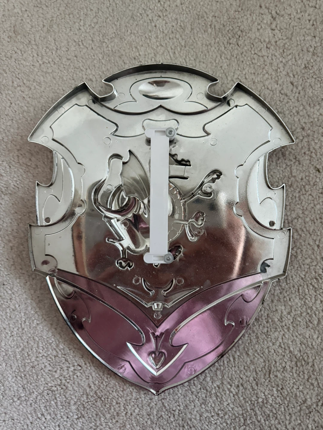 Dragon Crest Shield Toy - photo 2