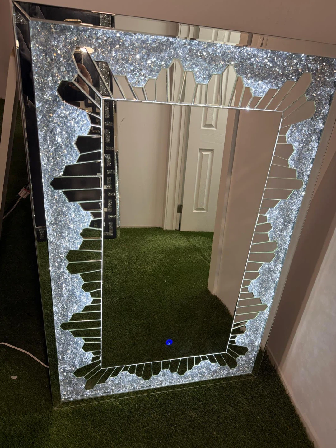 LED Crushed Diamond Wall Mirror