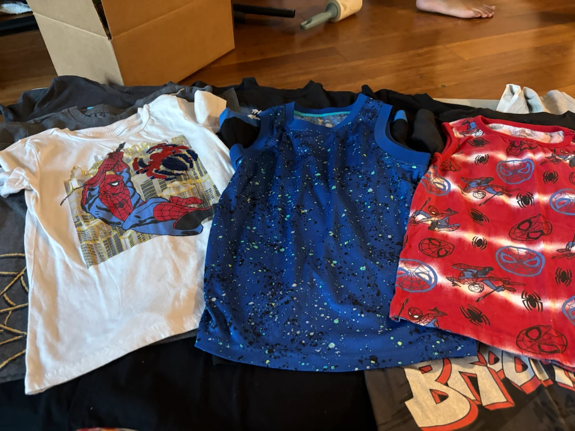 Boys Character and Graphic T-shirt Bundle - photo 4