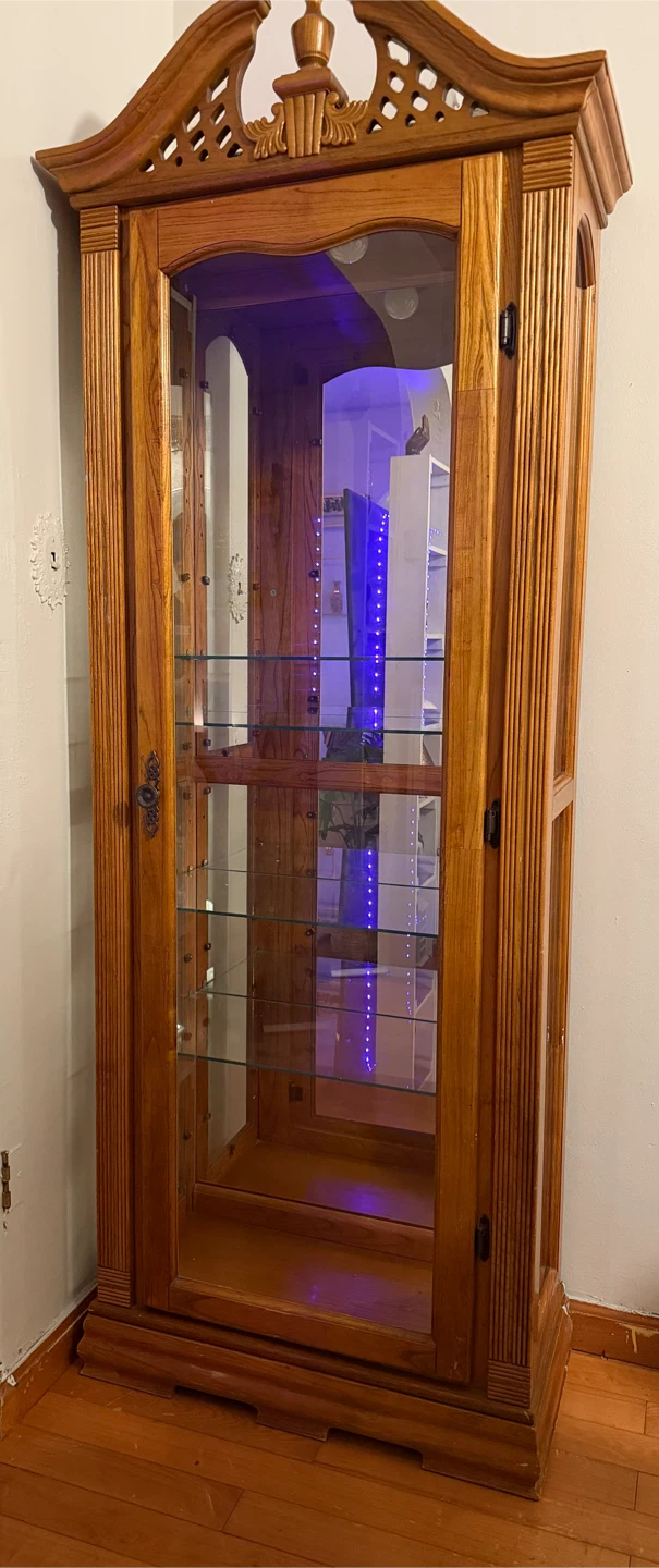 Elegant Oak Curio Cabinet – Glass Display Case (Traditional) - photo 2